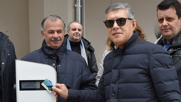Νέοι σταθμοί φόρτισης ηλεκτρικών οχημάτων στην Περιφέρεια Θεσσαλίας