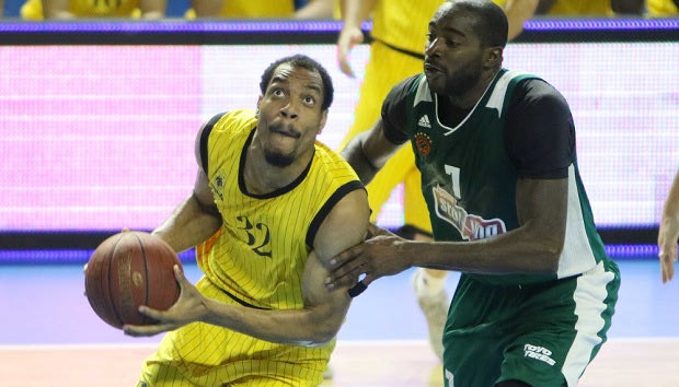 Πήρε το ματς-θρίλερ η ΑΕΚ με “clutch” Ματσιούλις