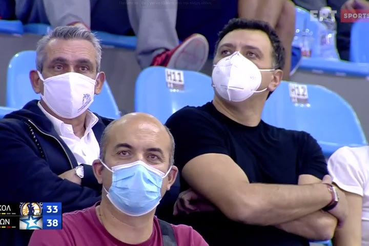 Κολοσσός – Ιωνικός: Ο Βασίλης Κικίλιας παρακολούθησε το παιχνίδι στη Ρόδο