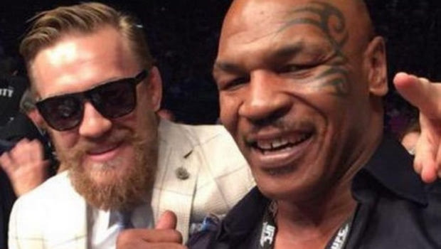 O Tyson αποθεώνει τον McGregor και εκείνος υπόσχεται νίκη επί του Mayweather