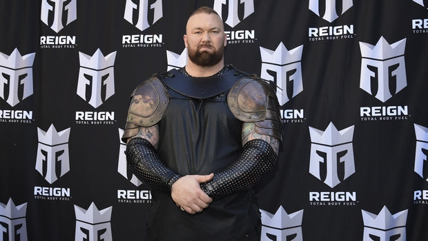 Hafthor Bjornsson: Κάνει το ντεμπούτο του με επαγγελματία πυγμάχο 76 κιλά ελαφρύτερο