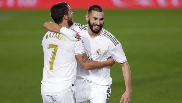 Ρεάλ – Βαλένθια 3-0: Με σόου Μπενζεμά και νέα τριάρα
