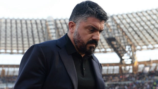 Νάπολι: Οι ποδοσφαιριστές υποδέχτηκαν τον Γκατούζο με ενός λεπτού σιγή