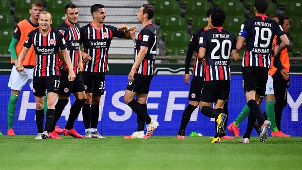 Βέρντερ – Άιντραχτ 0-3: Οι αετοί πέταξαν μακριά από τη ζώνη του υποβιβασμού