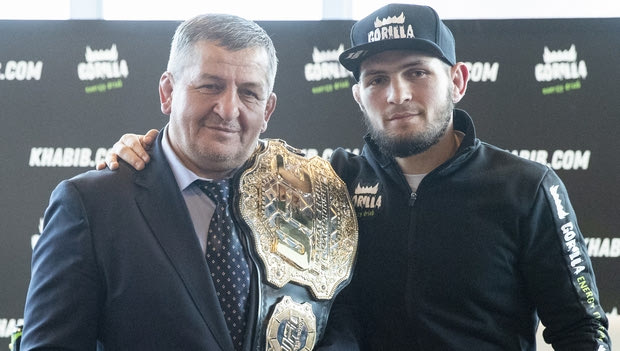 Khabib: Ξύπνησε από το κώμα ο πατέρας του, αλλά παραμένει σε κρίσιμη κατάσταση