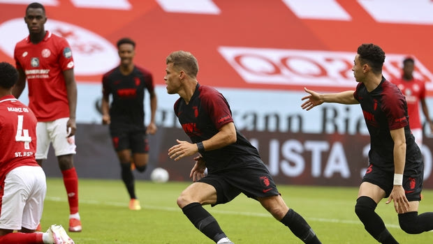Bundesliga: Σκόραρε στα 43 δευτερόλεπτα η Άουγκσμπουργκ