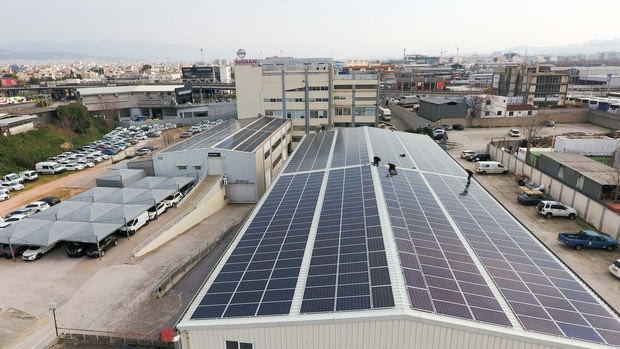 Το 50% της ενέργειας που καταναλώνει, παράγει μόνη της η Nissan Νικ. Ι. Θεοχαράκης Α.Ε.