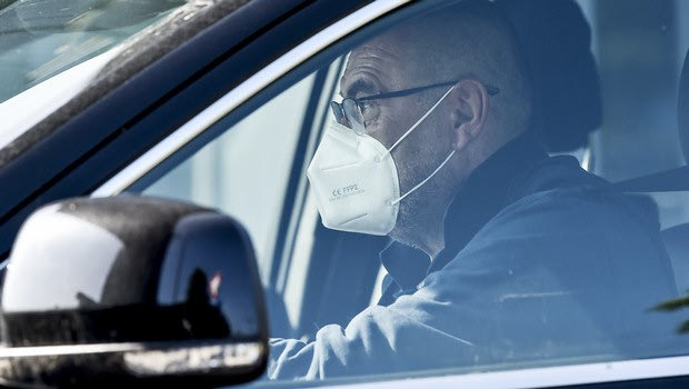 Σάρι: “Τυχεροί που κυνηγάμε τρεις στόχους σε διαφορετικές περιόδους”