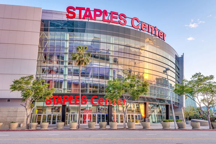 Το Staples Center, έδρα των Λέικερς και Κλίπερς αλλάζει όνομα έναντι 700 εκατ. δολαρίων