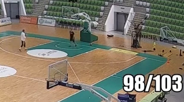 Δεν είναι ψέμα, ο Βεζένκοβ έβαλε 98/103 τρίποντα σε προπόνηση