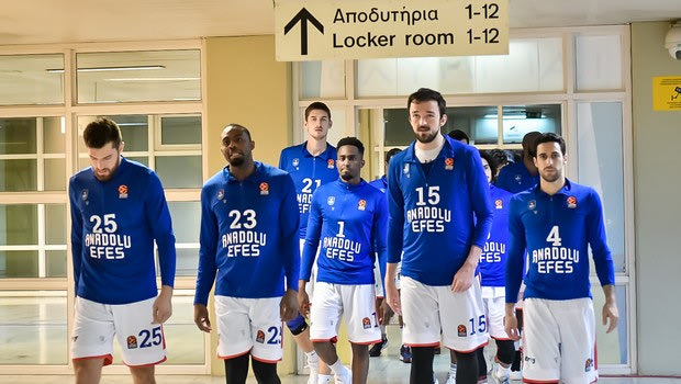Εφές: Ανανέωσε με Σανλί