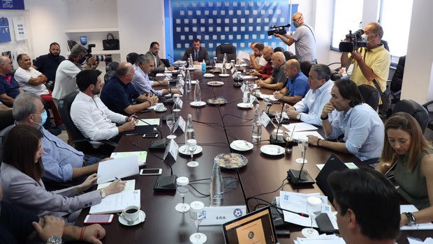 Super League 1: Αντιπαράθεση για τα τηλεοπτικά μετά την πρόταση Αλαφούζου