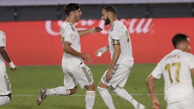 Ρεάλ – Αλαβές 2-0: Καλπάζει προς τον τίτλο