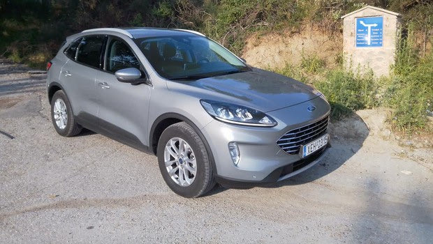 Οδηγώντας το νέο Ford Kuga των 150 ίππων