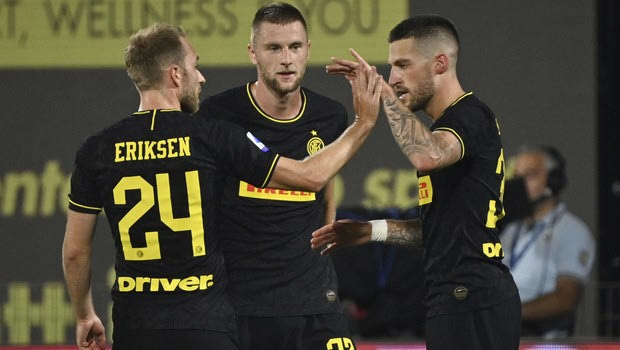 ΣΠΑΛ – Ίντερ 0-4: Στο -6 από τη Γιουβέντους οι “νερατζούρι”
