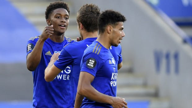 Premier League: Πιο κοντά στο σεντόνι η Λέστερ