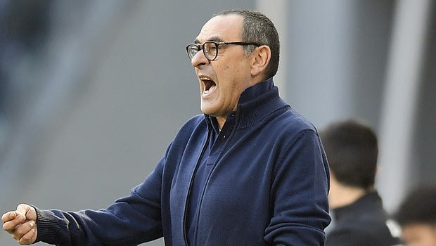 Σάρι: “Γιατί με κριτικάρουν; Γιατί για κάποιους είμαι μαλ@@@ς”