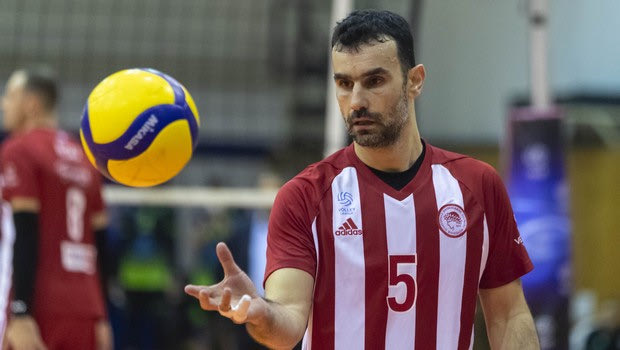 Ολυμπιακός: Ανανέωσαν οι Ριζόπουλος και Στιβαχτής