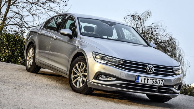 Οδηγούμε το ανανεωμένο VW Passat 1.6 TDI