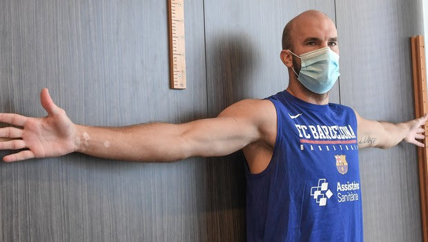 Καλάθης: Πέρασε από ιατρικές εξετάσεις στη Μπαρτσελόνα και ξεκινάει προπονήσεις