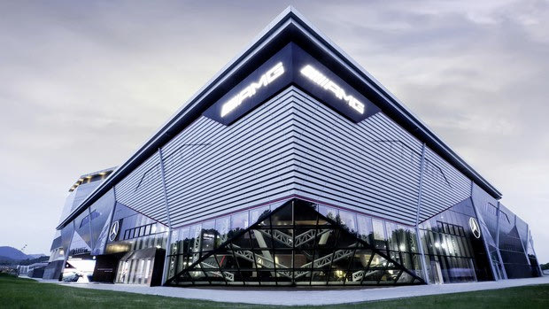 Ανοιξε το πρώτο AMG Experience Center στον κόσμο