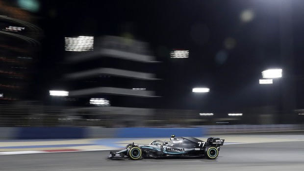 Formula 1: Με διαφορετική χάραξη και νυχτερινό το Sakhir Grand Prix