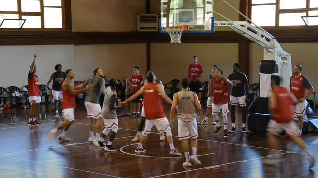 Ολυμπιακός: Το δίλεπτο video από το διπλό στο Μέτσοβο