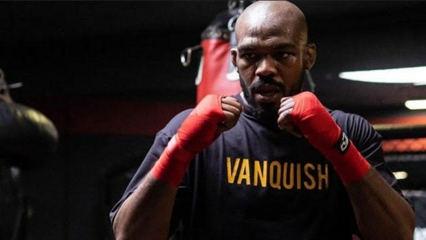 Jon Jones: Εξηγεί γιατί είναι ανώτερος από τον Khabib