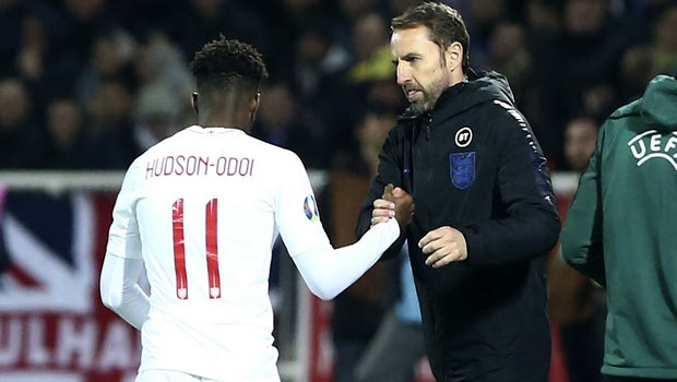 Με πέντε αλλαγές σε Champions, Europa και Nations League