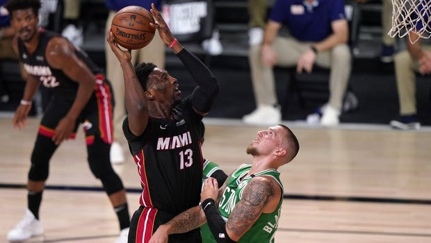 NBA Top 5: Στην κορυφή το κάρφωμα του Αντεμπάγιο