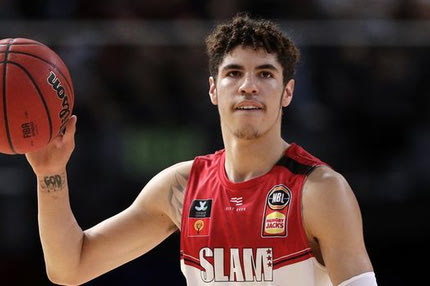 ΛαΜέλο Μπολ: “Μπορώ να παίξω σε οποιαδήποτε ομάδα, δεν με νοιάζει τι λέει ο πατέρας μου”