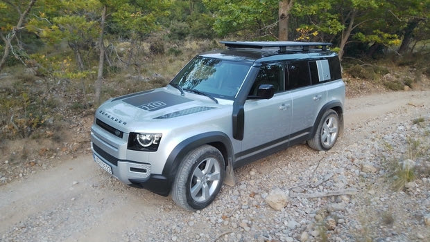 Οδηγούμε το νέο Land Rover Defender
