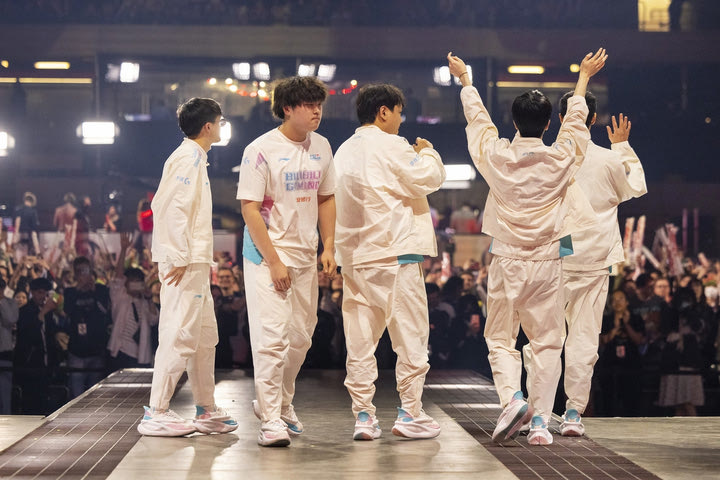 MSI 2023: Η BiliBili Gaming απέκλεισε και την T1 και προκρίθηκε στον μεγάλο τελικό