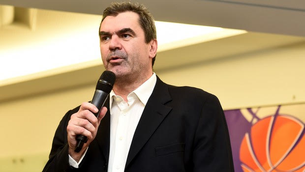 ΕΟΚ: Ο Κώστας Παταβούκας στηρίζει τον Βαγγέλη Λιόλιο