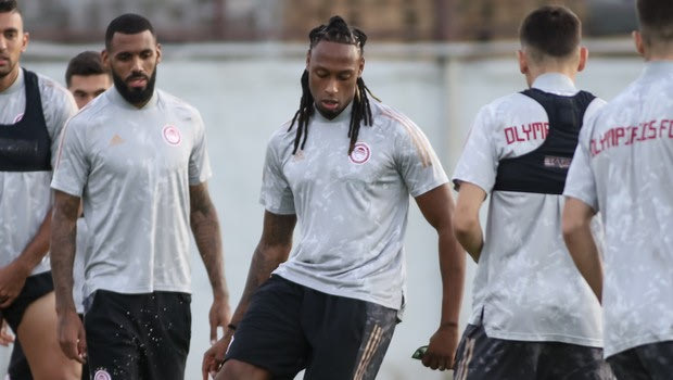 Ολυμπιακός: Οι 21 του Μαρτίνς για την Ομόνοια