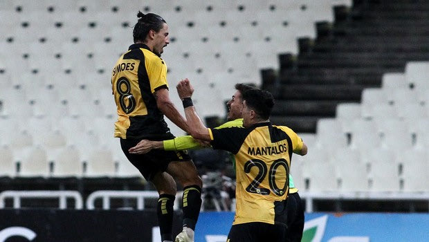 ΑΕΚ – Βόλφσμπουργκ 1-1: Ισοφάρισε με γκολάρα ο Σιμόες