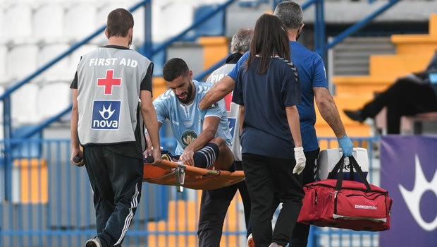 Απόλλων Σμύρνης – ΑΕΛ: Ρήξη χιαστού η πρώτη εκτίμηση για τον Ράιλι