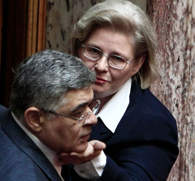 Δημοκρατίας αδυναμίες: Πως διορίστηκε η Ζαρούλια και πως διορίζεται διαχρονικά συγγενολόι στη Βουλή