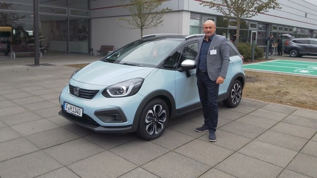 Οδηγούμε το ολοκαίνουργιο και χαρισματικό Honda Jazz