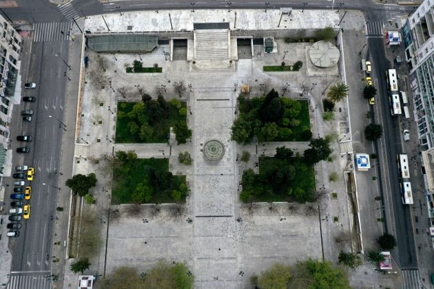 Πληροφορίες Huffpost: Eτοιμότητα για γενικό lockdown εντός 24ωρων