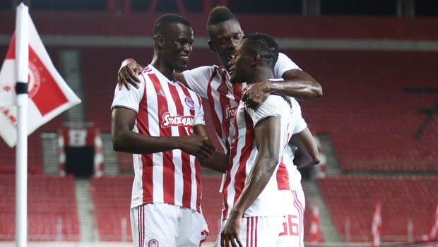 Ολυμπιακός: Η δοκιμή με τρία στόπερ, το 4-2-3-1 και ο νέος ρόλος του Καμαρά
