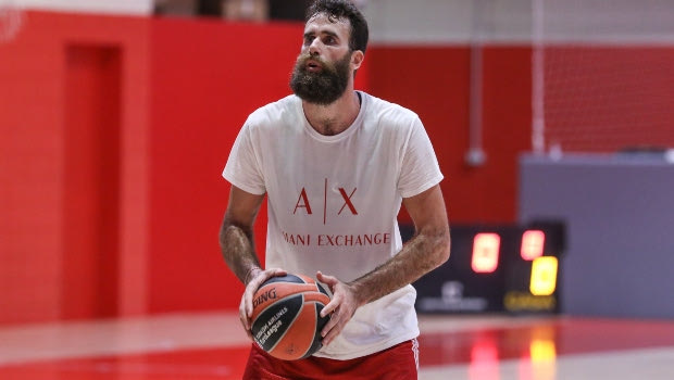 Η Αρμάνι Μιλάνο είχε αρκετά λανθασμένα θετικά τεστ κορονοϊού