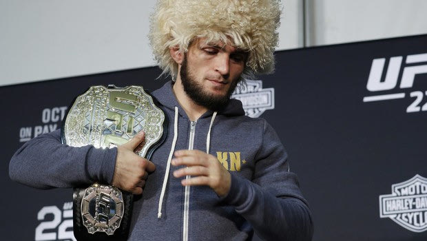 Dana White: “Ο Khabib θα παίξει ξανά”