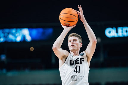 Ο Προμηθέας επισημοποίησε τη συμφωνία με τον Άρτουρς Κούρουτς