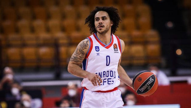 EuroLeague: Σβεντ και Λάρκιν για τρεις και… πέμπτη σερί νίκη για Ρεάλ Μαδρίτης