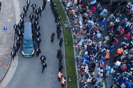 Μαραντόνα: Ο Ντιέγκο στους ουρανούς