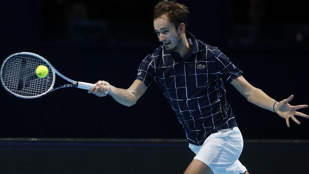 ATP Finals: Νίκη-χρυσάφι για Μεντβέντεφ
