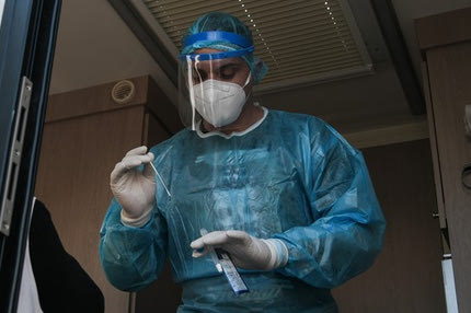 Κορονοϊός: 2781 κρούσματα  – 63 νεκροί και 805 διασωληνώσεις