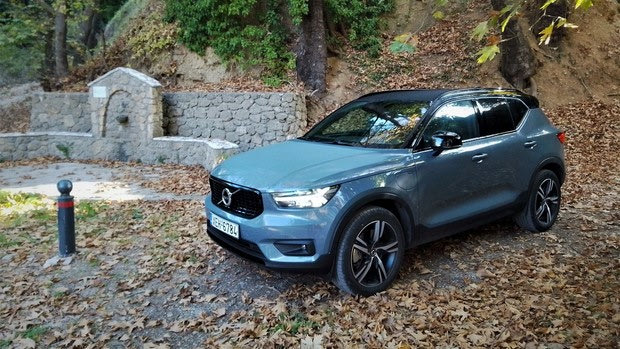 Οδηγώντας το Volvo XC40 T5 Recharge Plug in Hybrid