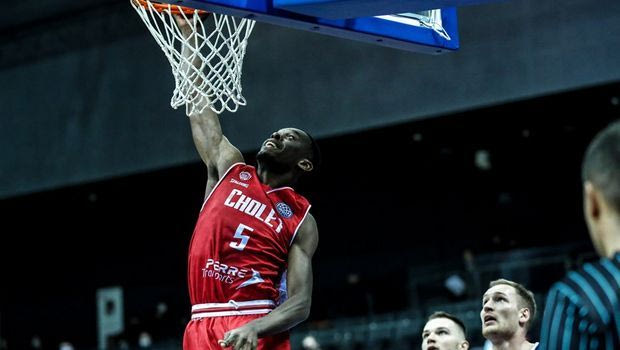 Χωρίς τους Παρκς – Μακουντού κόντρα στην ΑΕΚ η Σολέ λόγω κορονοϊού